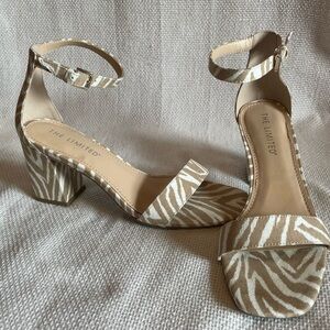 The Limited Callay sandal